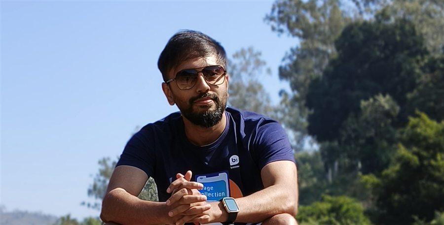 Someswar Bhowmick portrait in suit